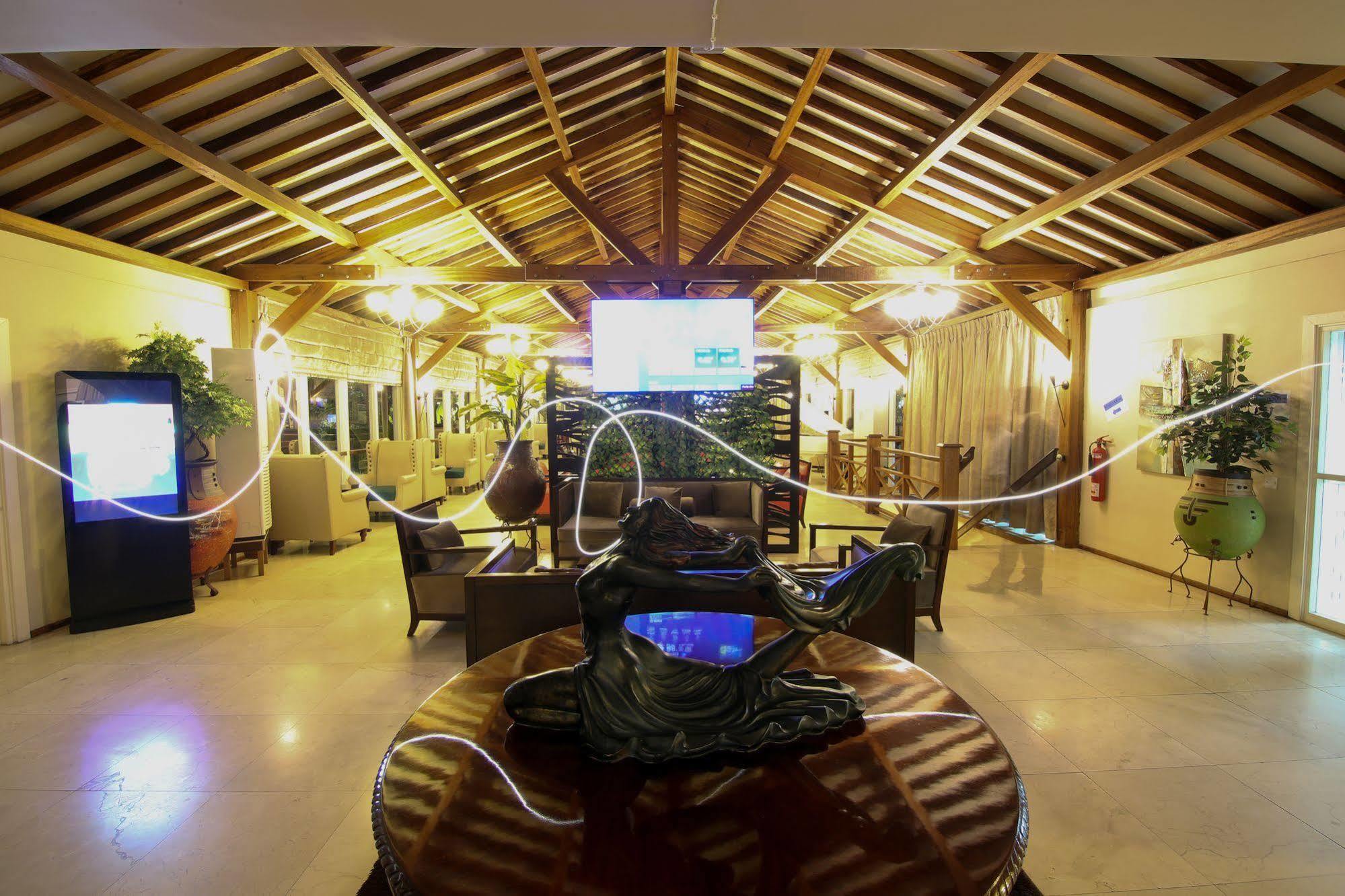 Best Western Plus Accra Beach Hotel Teshie Exteriör bild