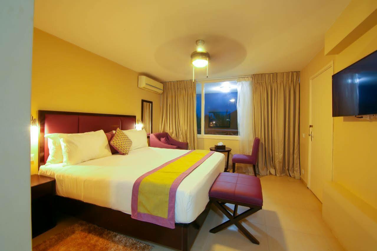 Best Western Plus Accra Beach Hotel Teshie Exteriör bild